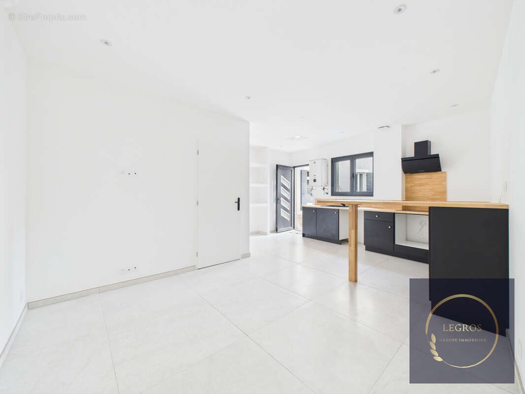 Appartement à CHATEAURENARD