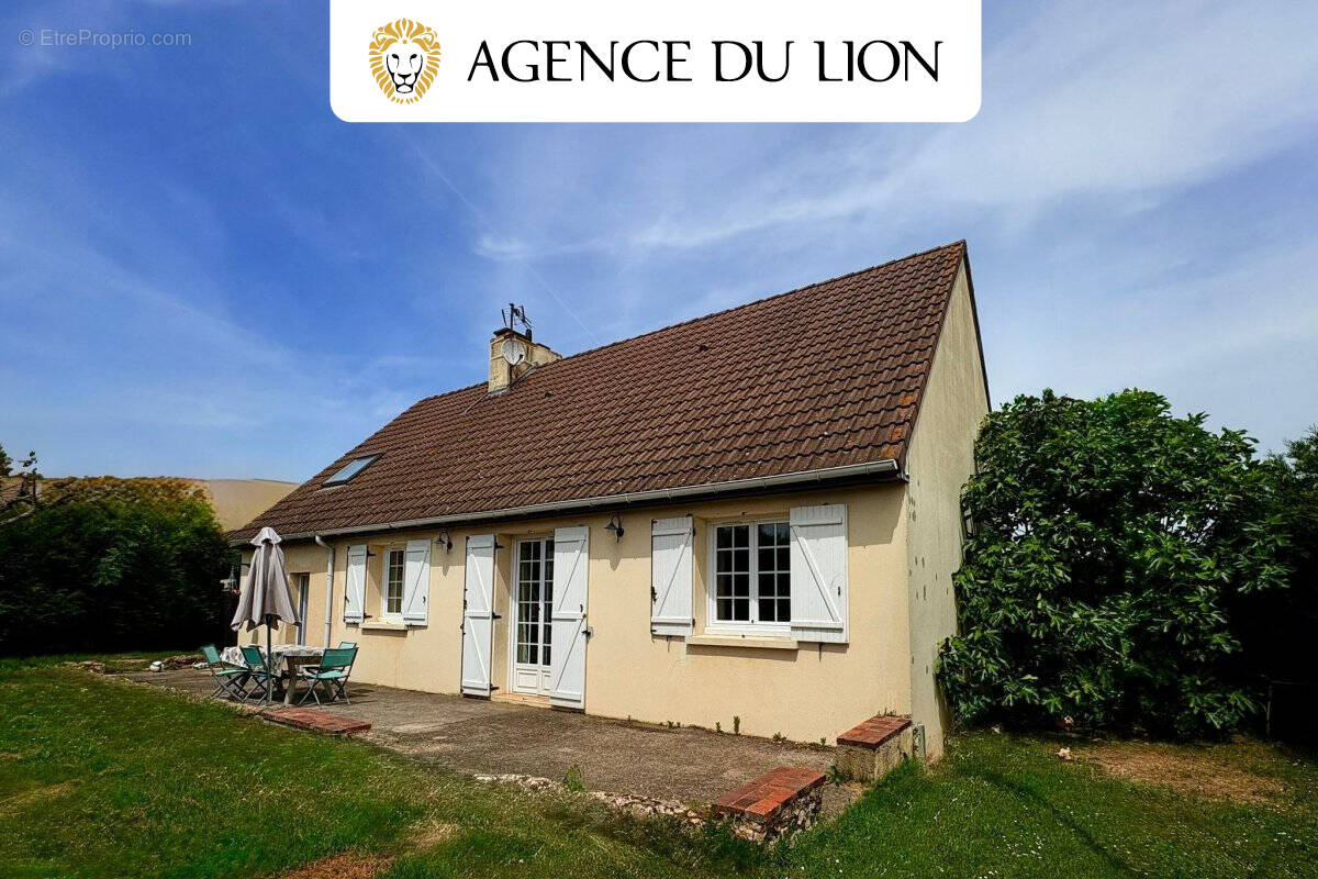 Maison à SAINT-REMY-SUR-AVRE