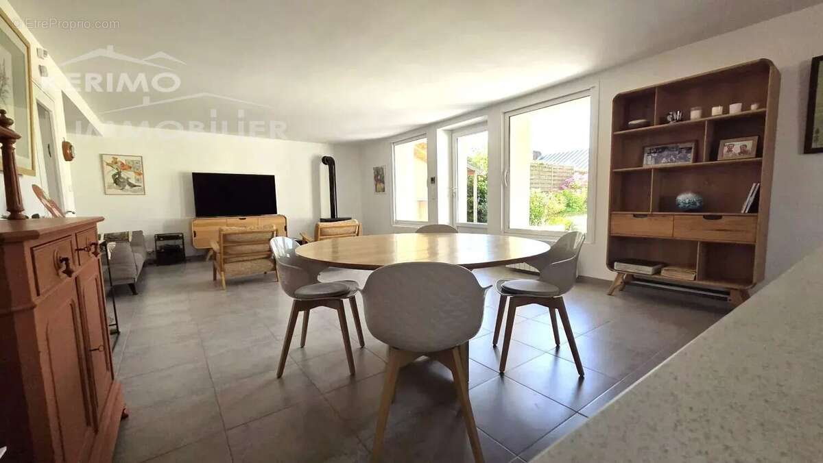 Jolie maison de ville avec jardin - photo 3