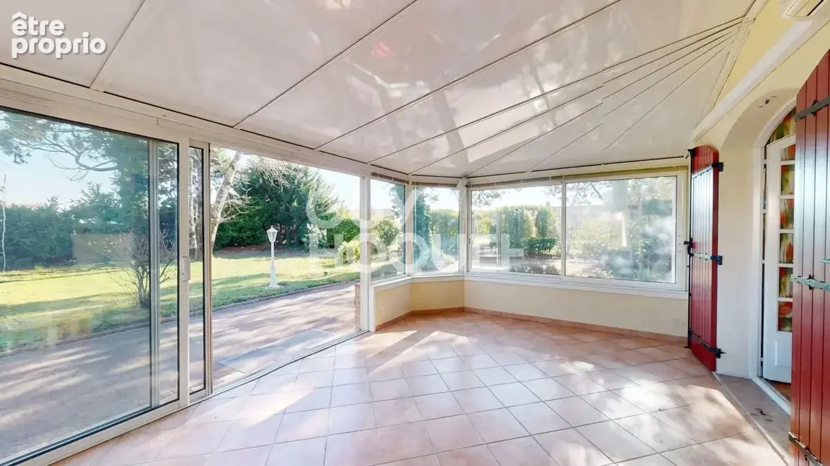 Maison plain pied, 4 chambres, garage, au calme - photo 7