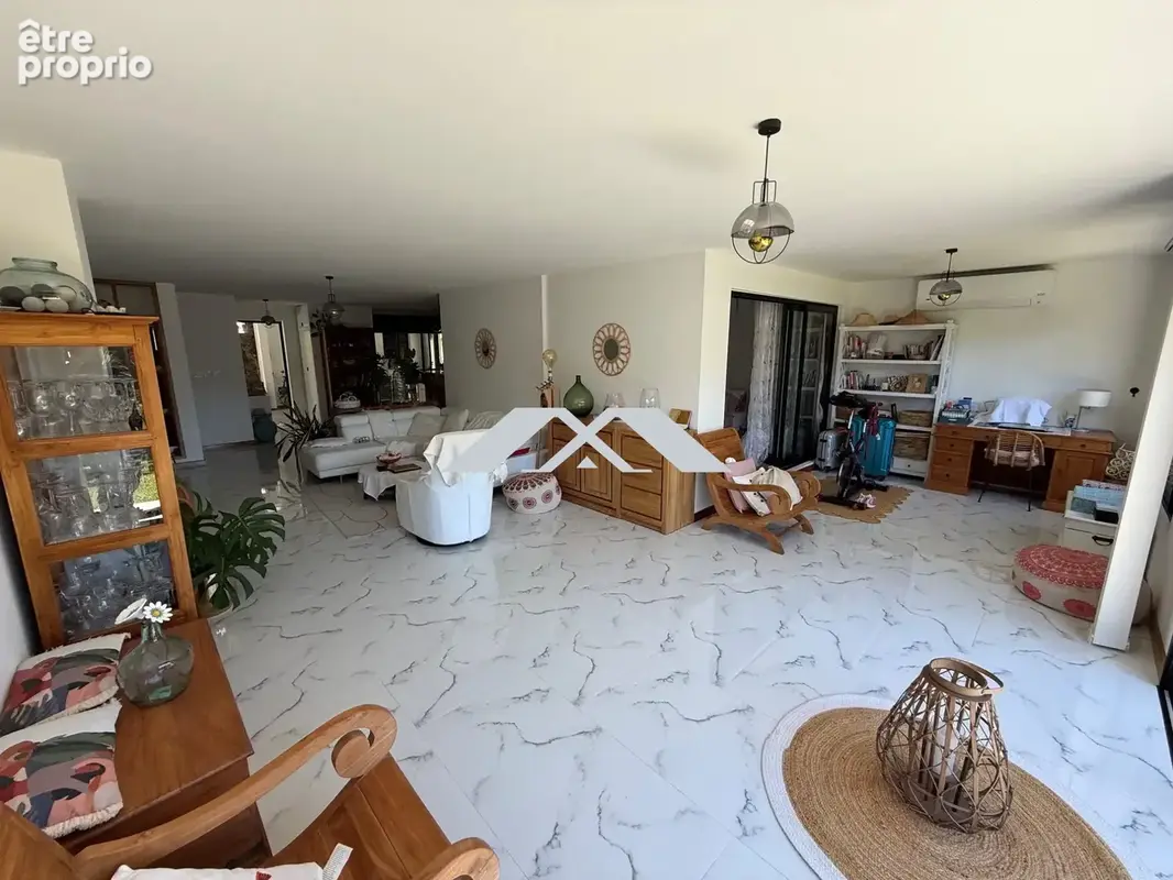 Maison 4 pièces 150 m² à vendre à Saint-Joseph (97480) - photo 5