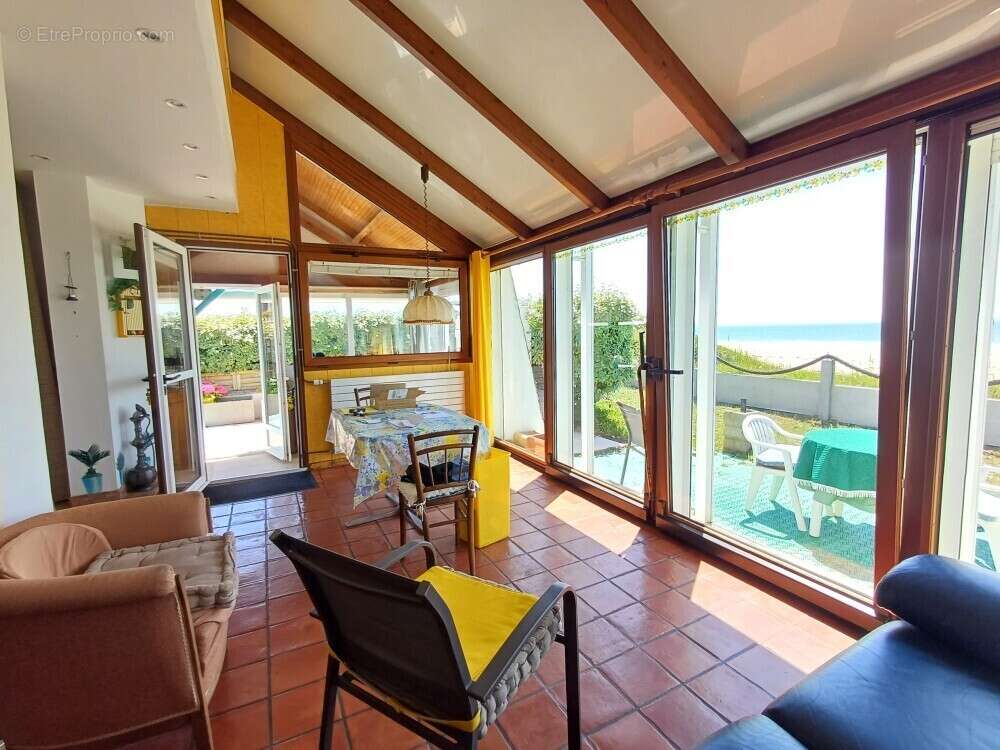 Très agréable maison en front de mer. - photo 12