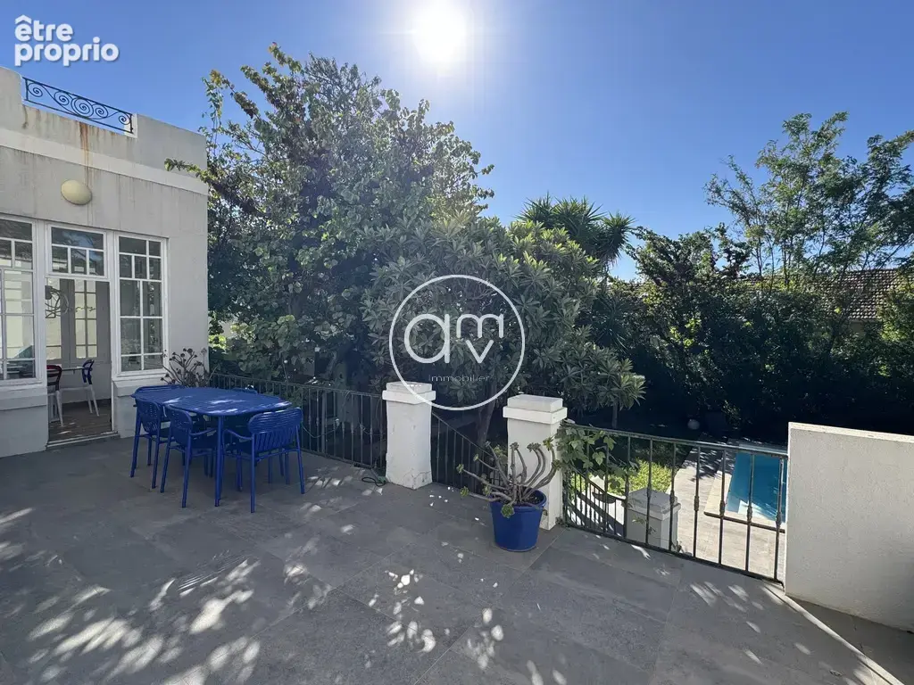 Toulon   Charmante maison des années 30, un véritable cocon avec piscine et garage - photo 5
