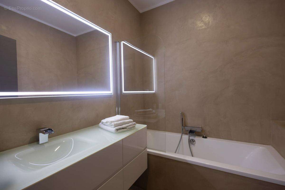 Appartement à SAN-MARTINO-DI-LOTA