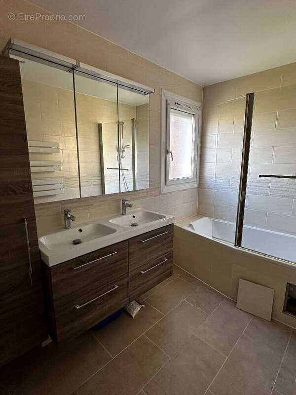 Maison à LES LOGES-EN-JOSAS