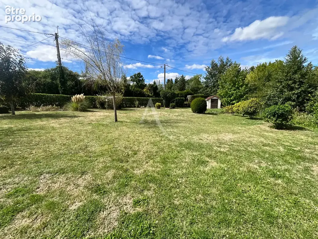 Maison familiale de 151 m² avec terrain à SAINTE-MESME - photo 17