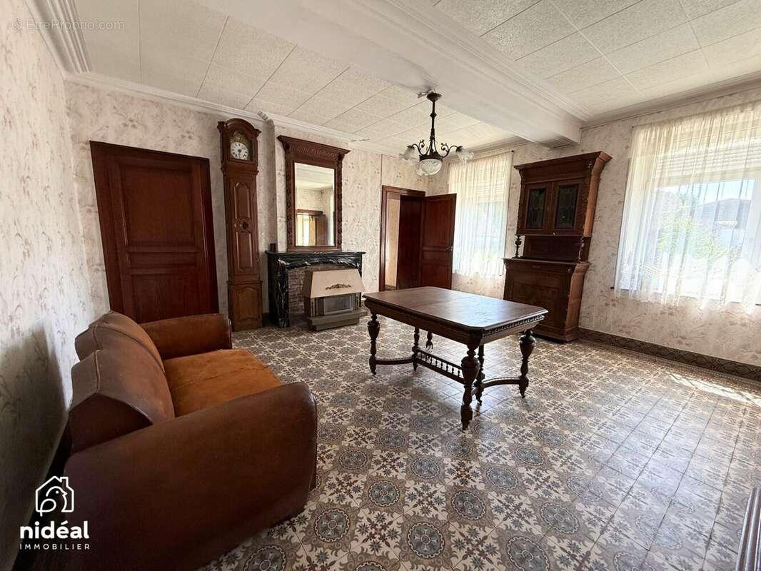 Maison à VIEUX-RENG