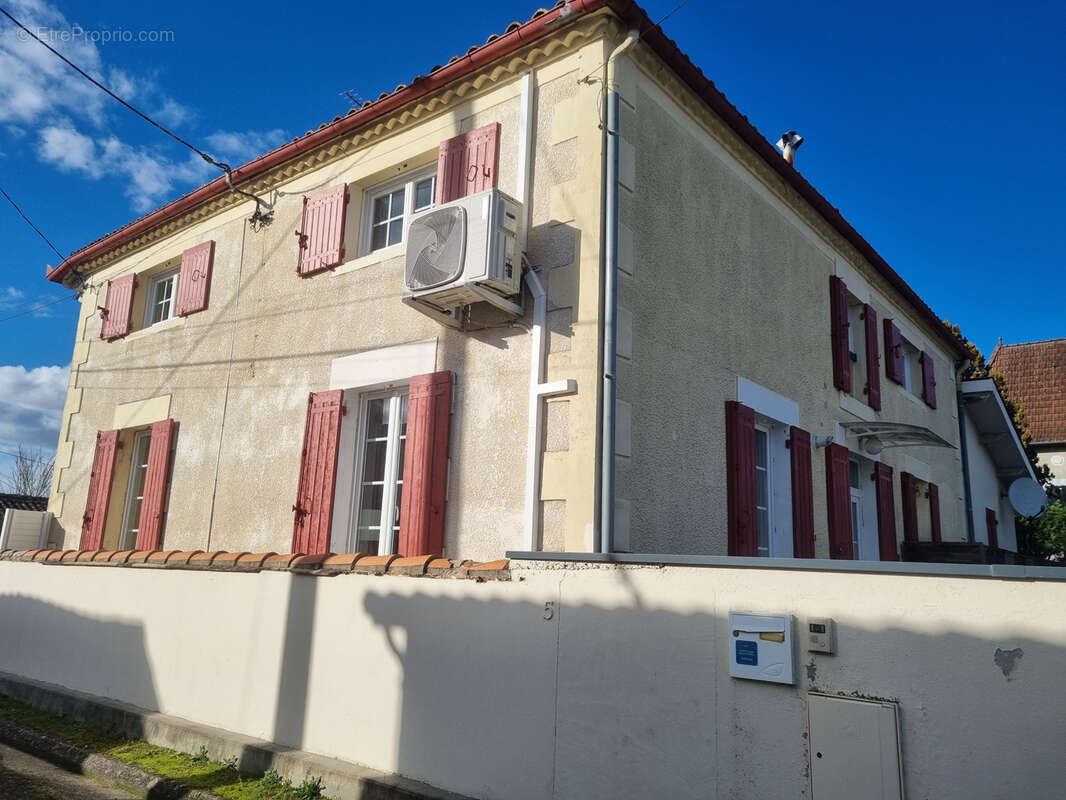 Maison à BAZAS