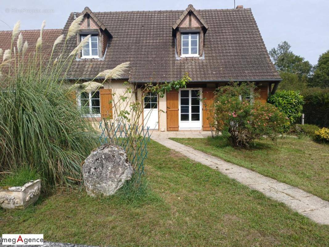 Maison à HUISSEAU-SUR-COSSON