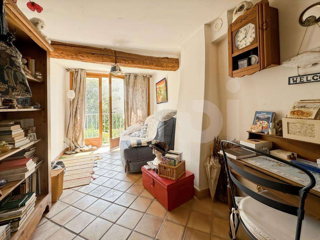 Maison à LA CRAU