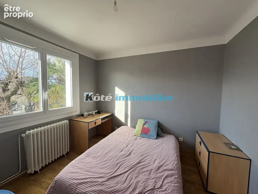 Maison avec cinq chambres et un bureau - photo 13