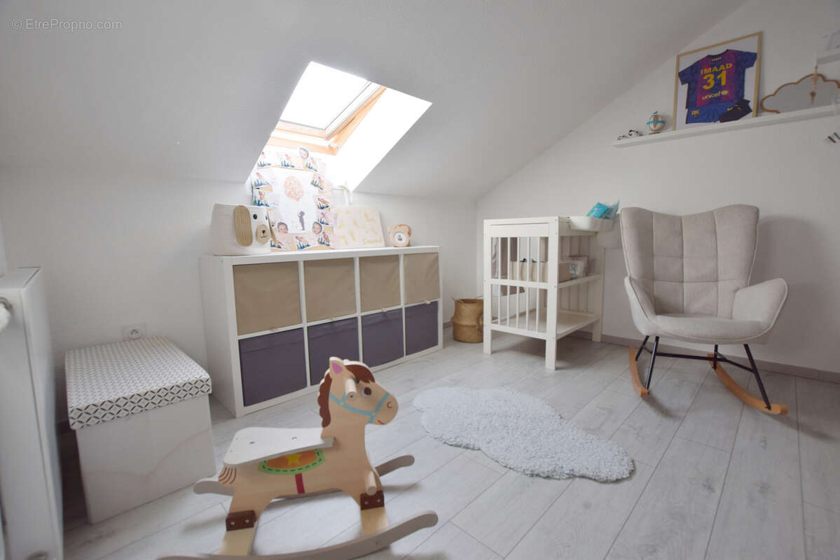 Maison à GRAND-CHARMONT