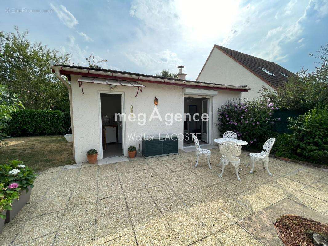 Maison de 5 pieces dont 4 chambres, plus dependance - photo 12