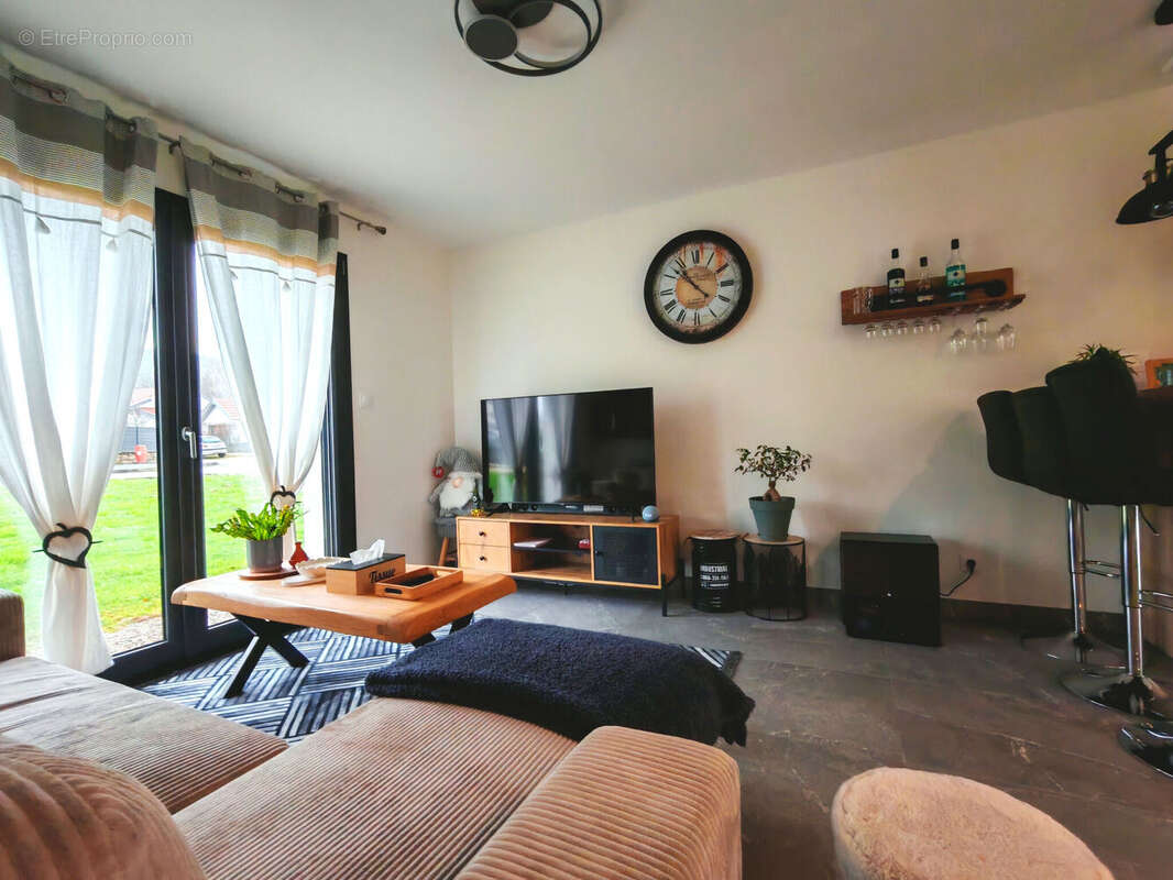 Photo 4 - Maison à ROULANS