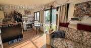 Appartement à FRESNES