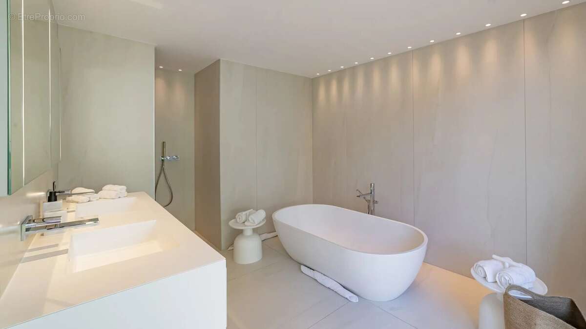 Maison à VILLEFRANCHE-SUR-MER