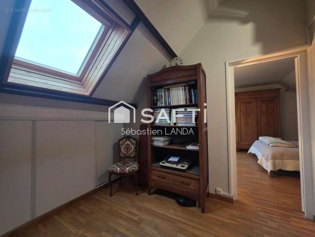 Photo 8 - Maison à COIGNIERES