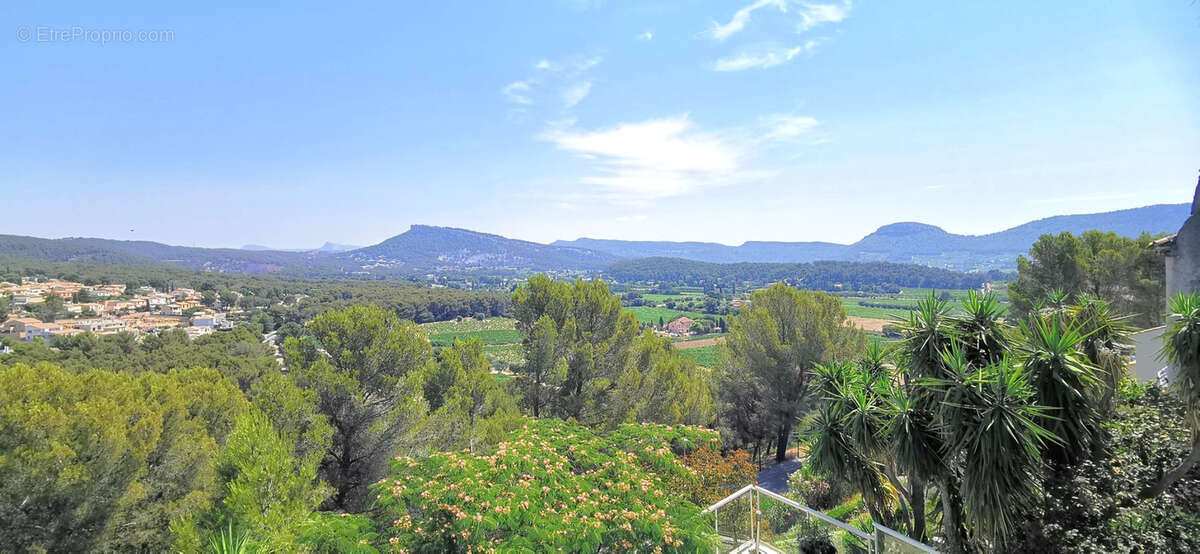 Appartement à CASSIS