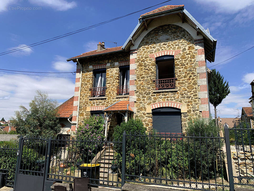 Maison à GAGNY