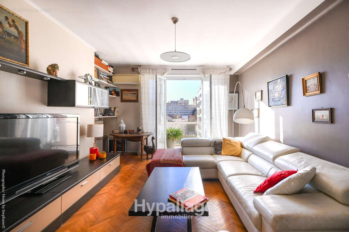 Appartement à MARSEILLE-8E
