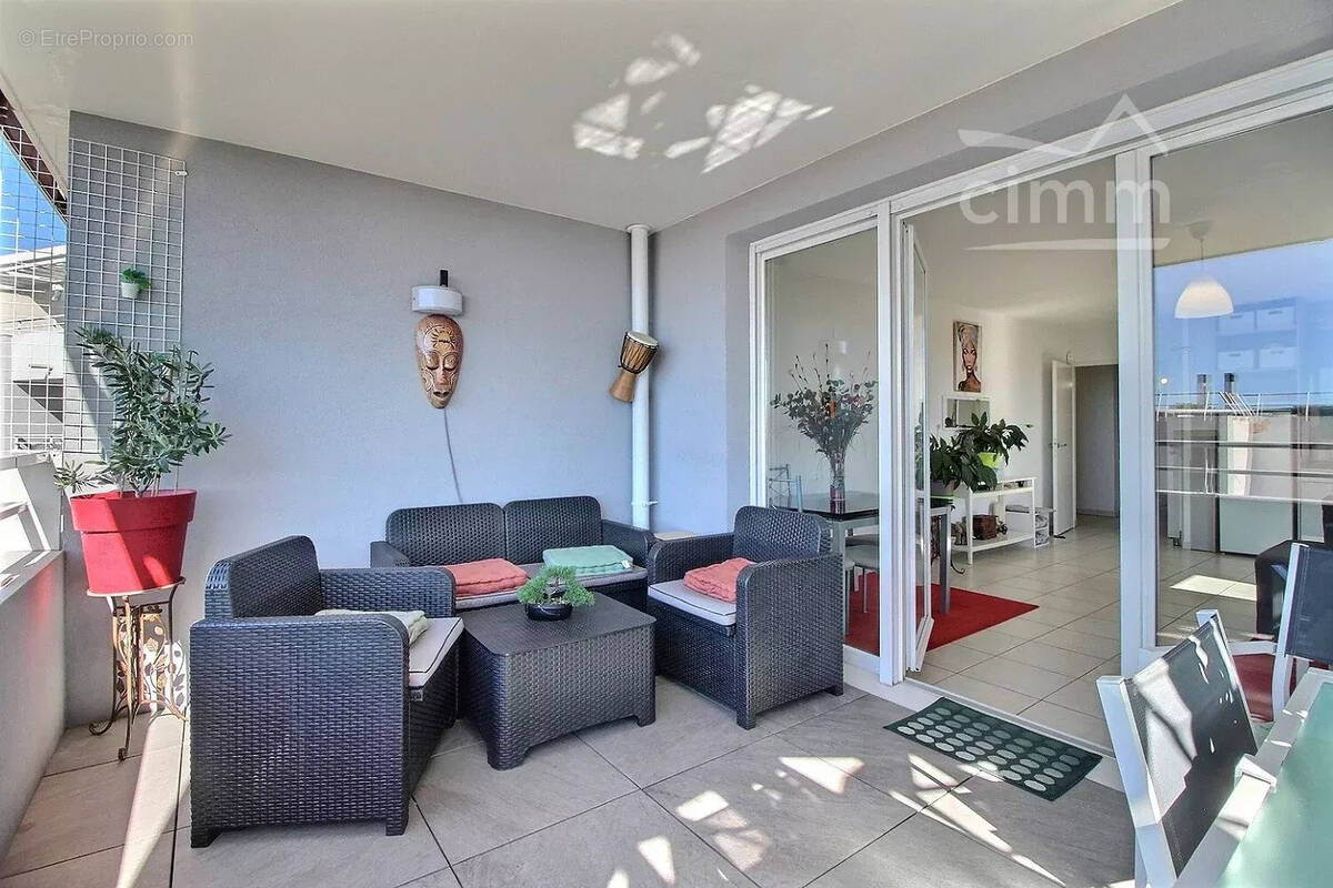 Appartement à JUVIGNAC