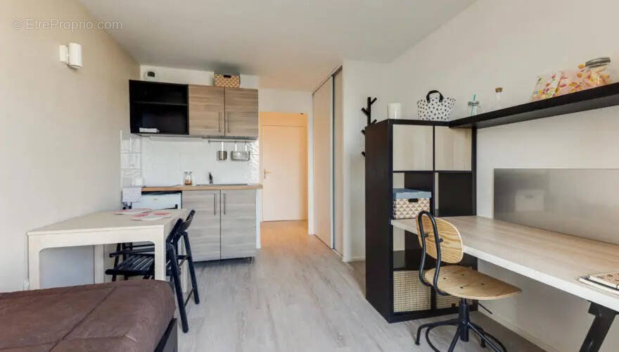 Appartement à MONTROUGE