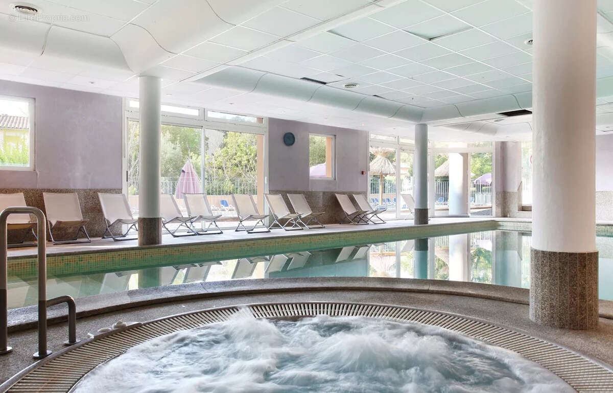 Appartement à GREOUX-LES-BAINS