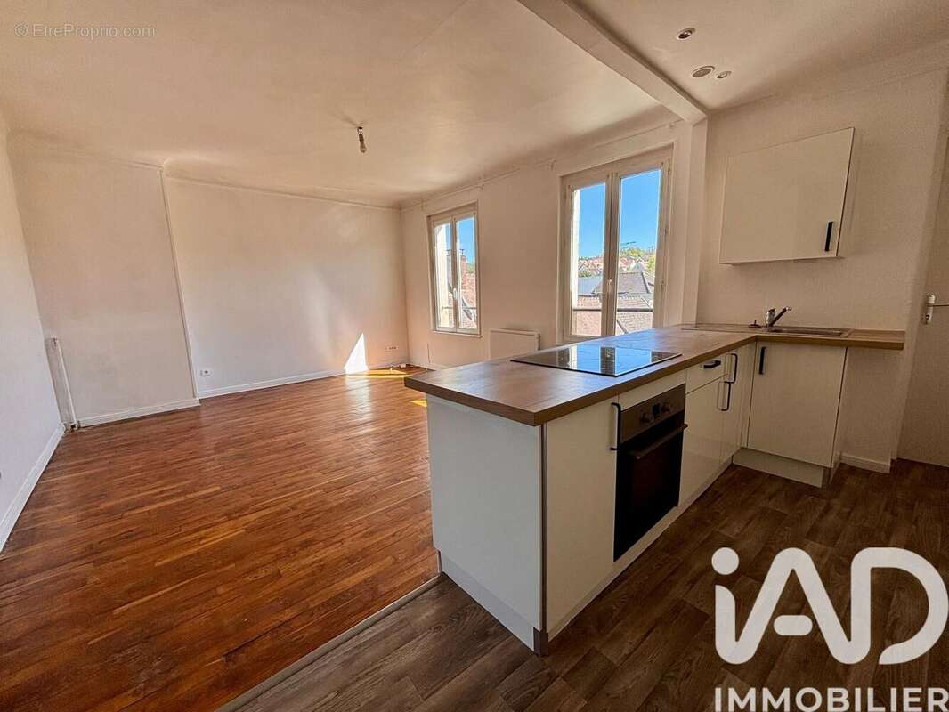 Photo 3 - Appartement à NOGENT-L'ARTAUD