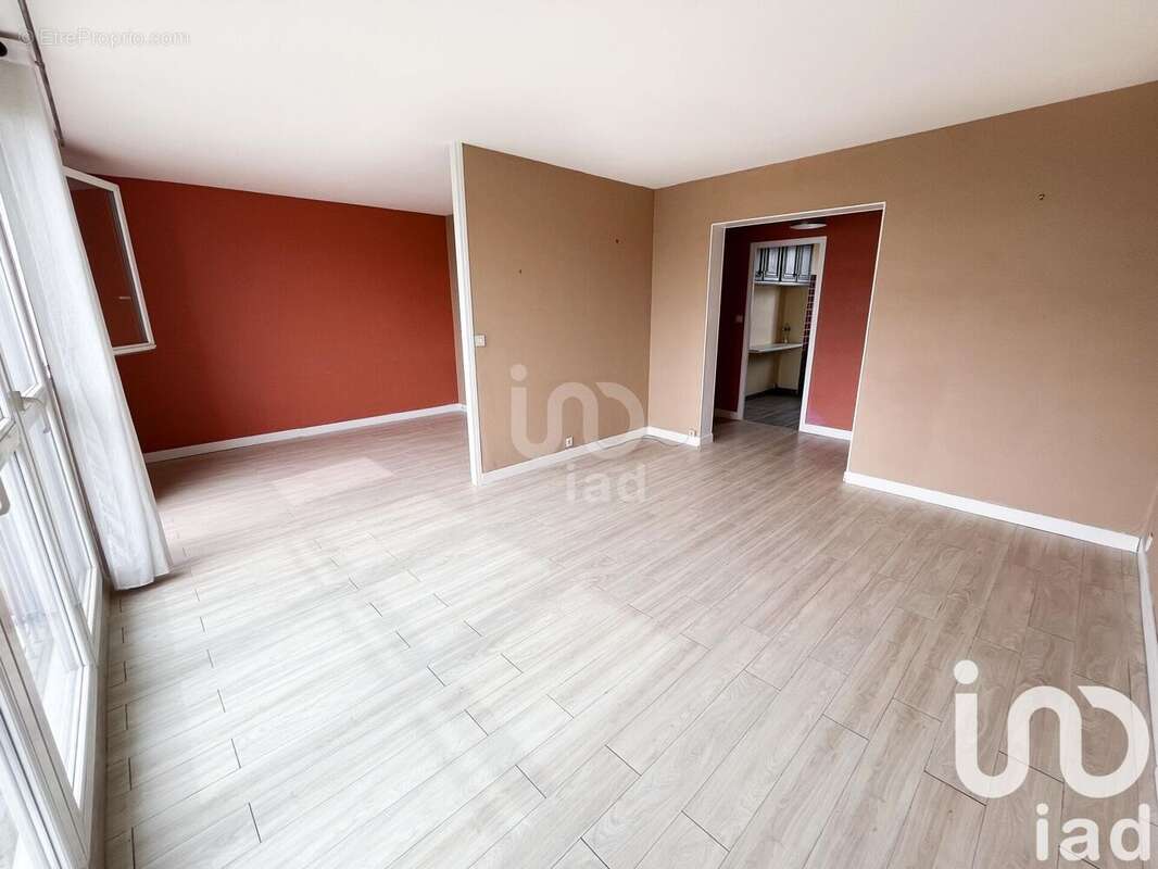 Photo 2 - Appartement à VITRY-SUR-SEINE