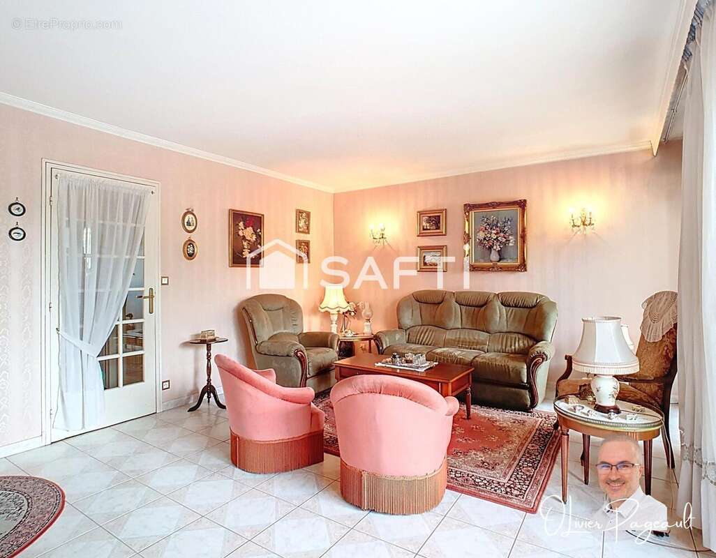 Photo 3 - Appartement à LYON-8E