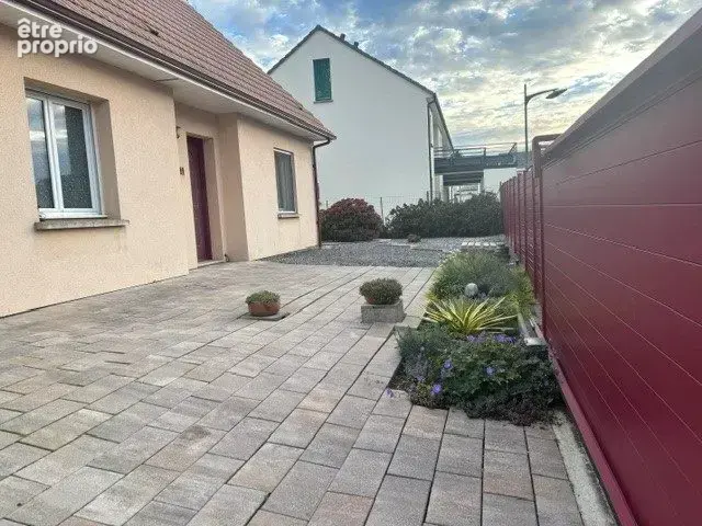 Maison 5 pièces 117 m² à vendre à Friville-Escarbotin (80130) - photo 2