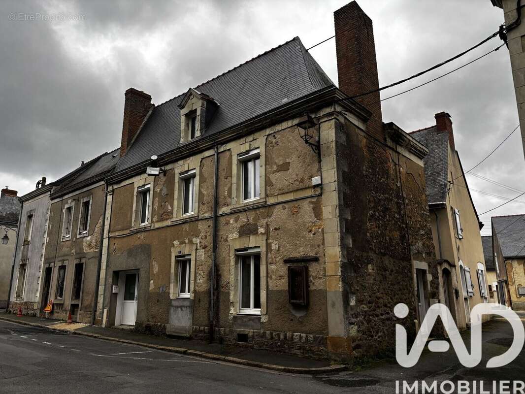 Photo 6 - Maison à ETRICHE