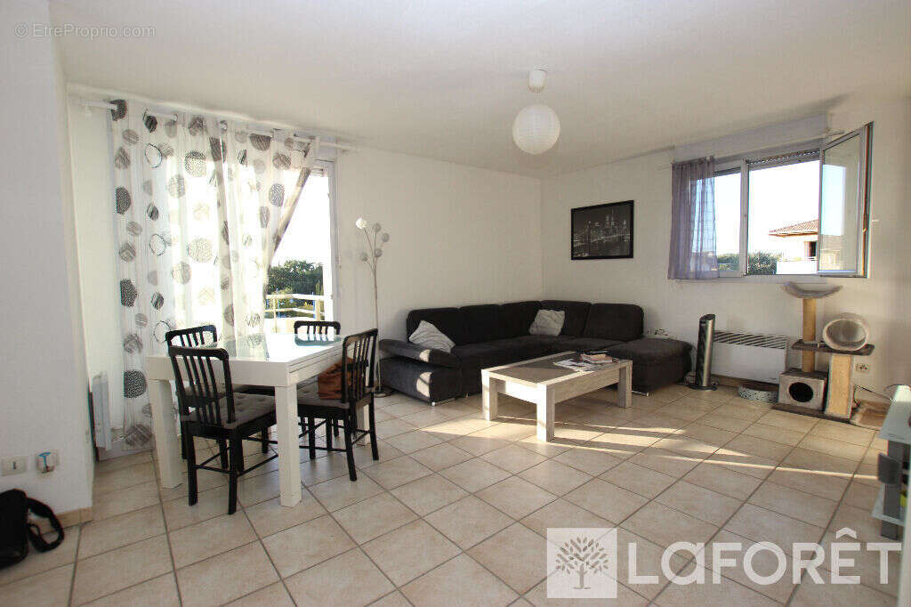 Appartement à VITROLLES