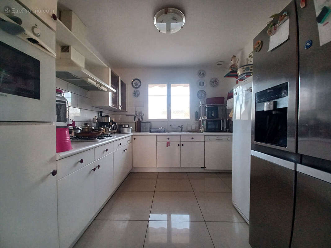 Maison à AMBARES-ET-LAGRAVE