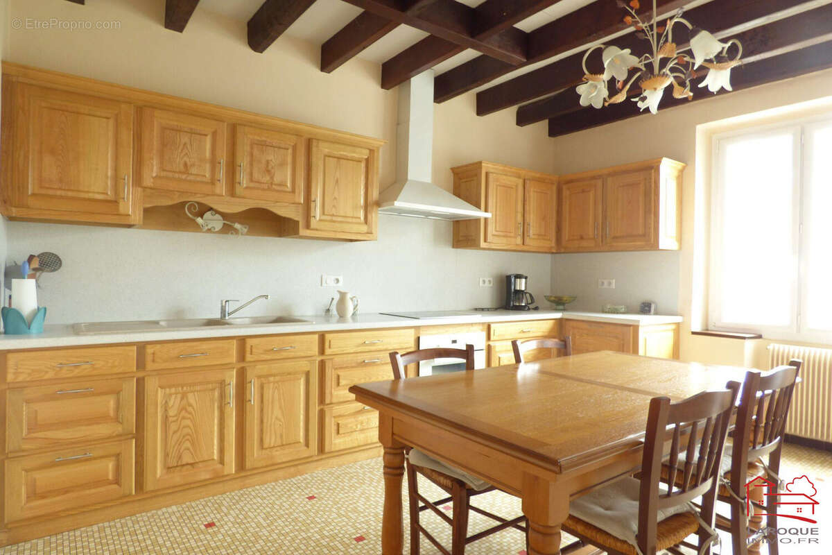 Maison 239 m² à Engayrac  - photo 7