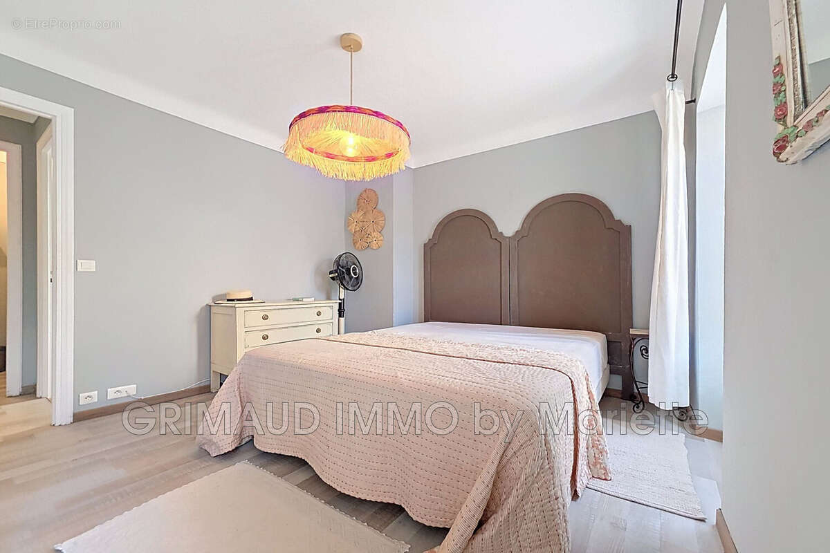 Maison à GRIMAUD