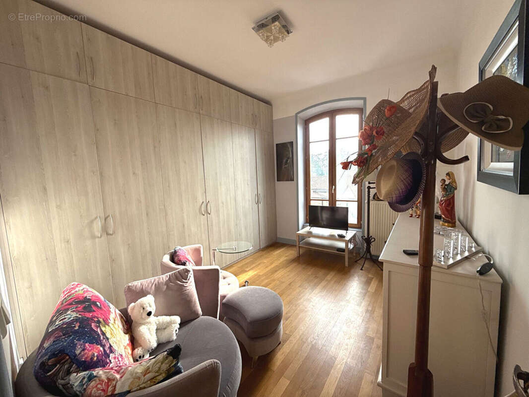 Appartement à ANSE
