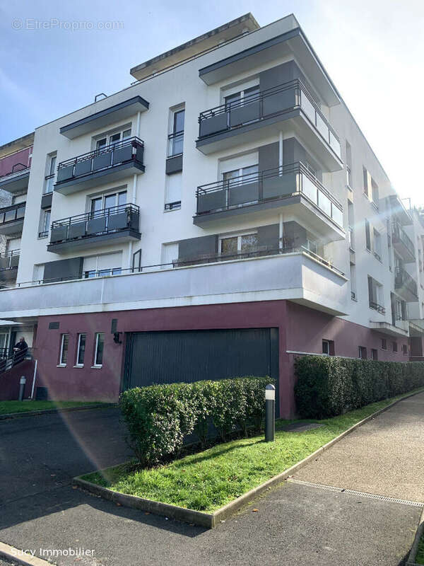 Appartement à SUCY-EN-BRIE