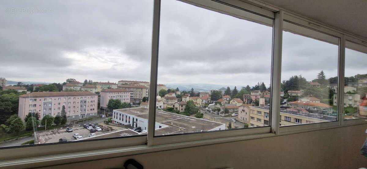 Appartement à SAINT-ETIENNE