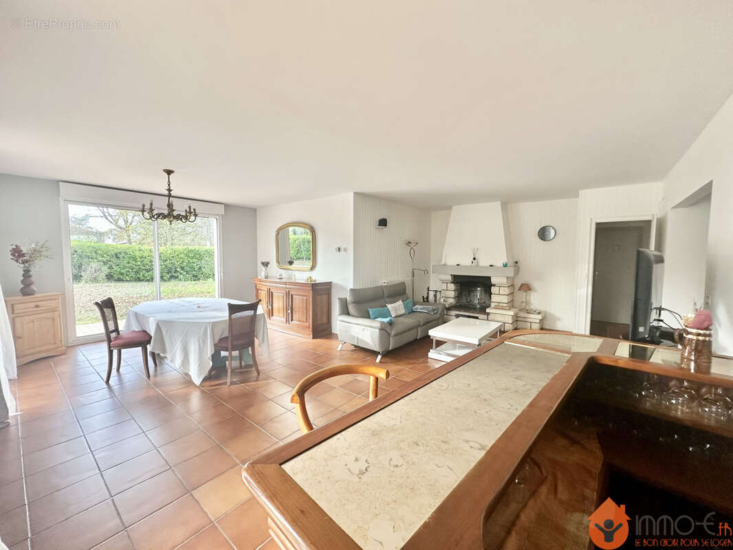 Maison à LE PIAN-MEDOC