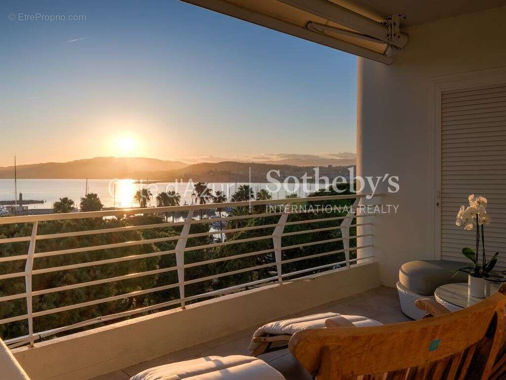 Appartement à CANNES