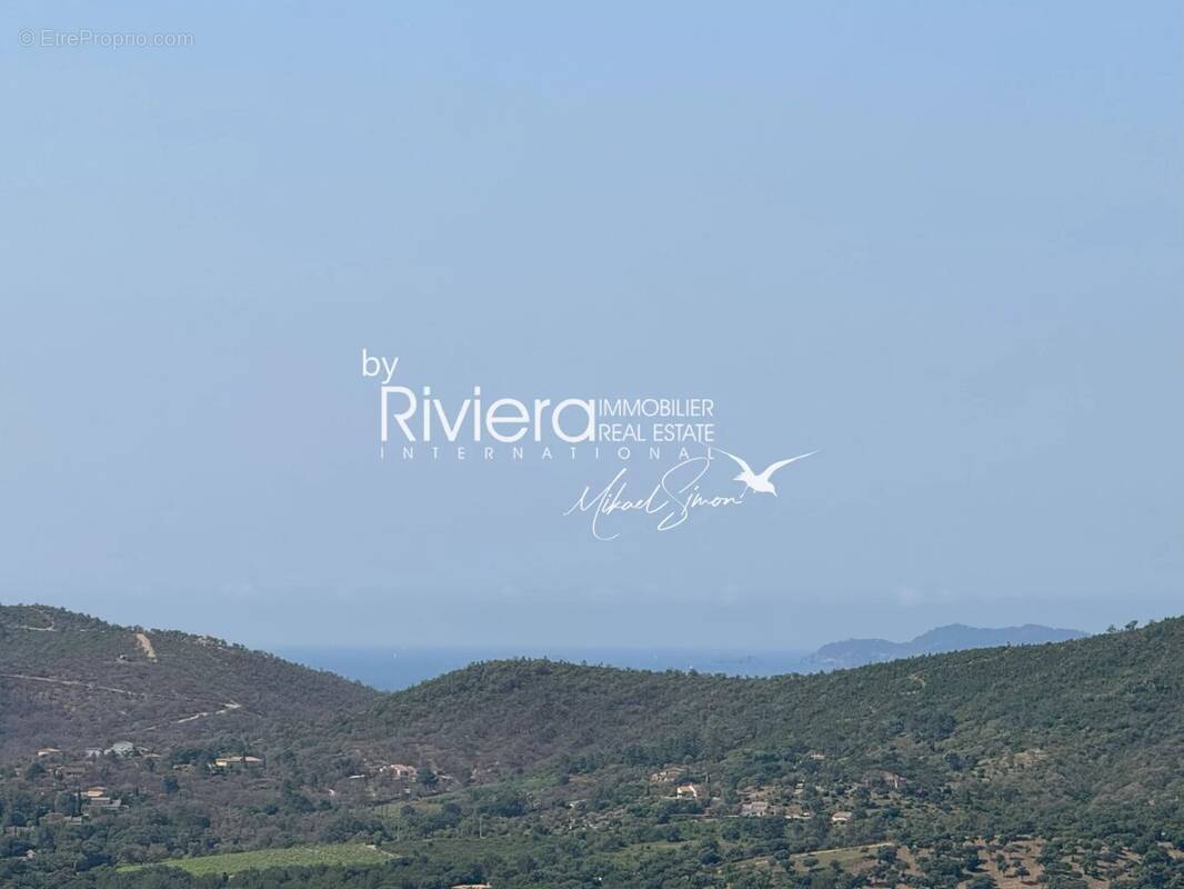 Maison à BORMES-LES-MIMOSAS