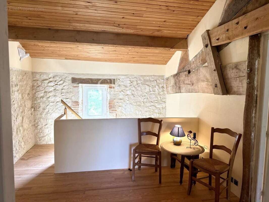 Maison à DURAS