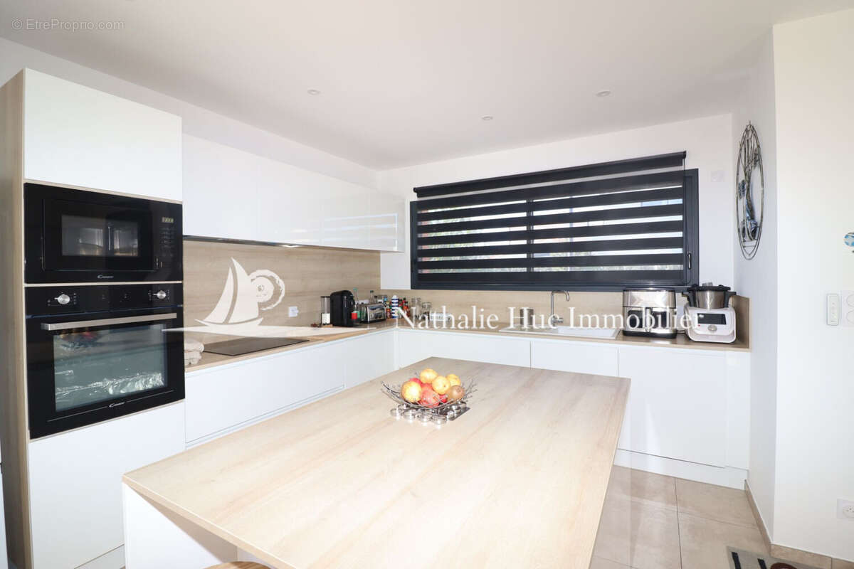 Maison à VILLELONGUE-DE-LA-SALANQUE