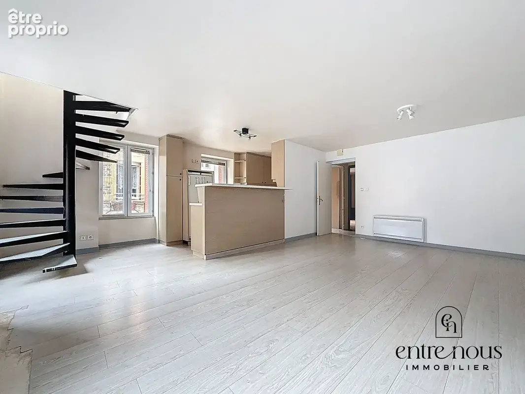 Photo 1 - Appartement à COURS-LA-VILLE