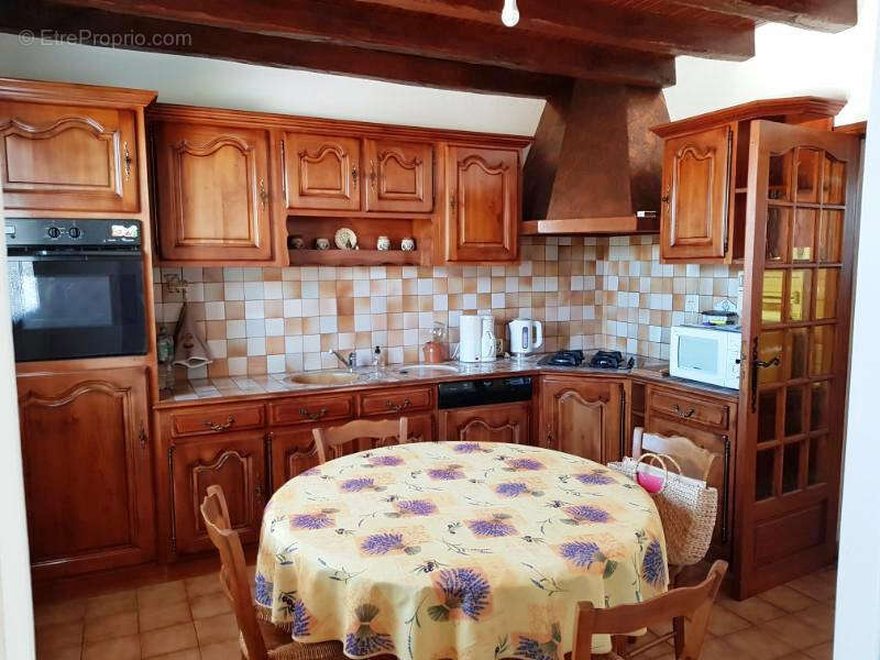 Maison à NIEUIL-L'ESPOIR