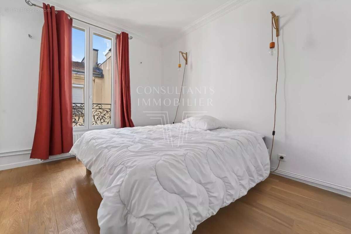 Appartement à LEVALLOIS-PERRET