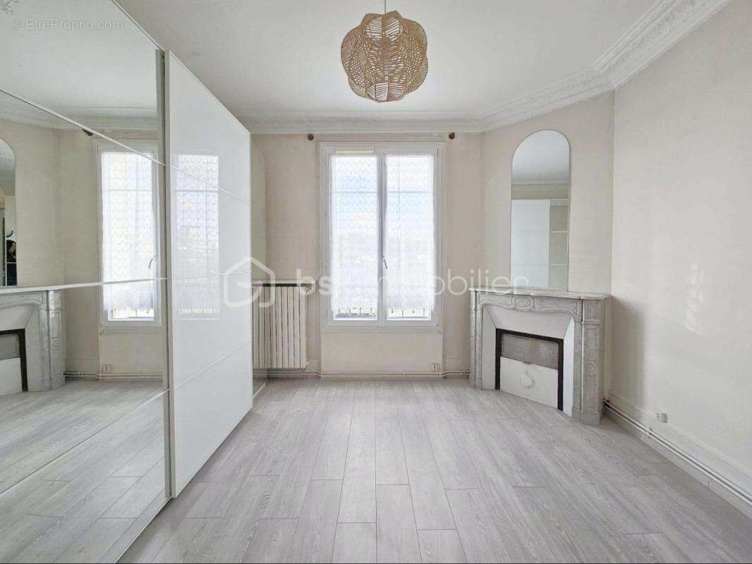 Appartement à ROSNY-SOUS-BOIS