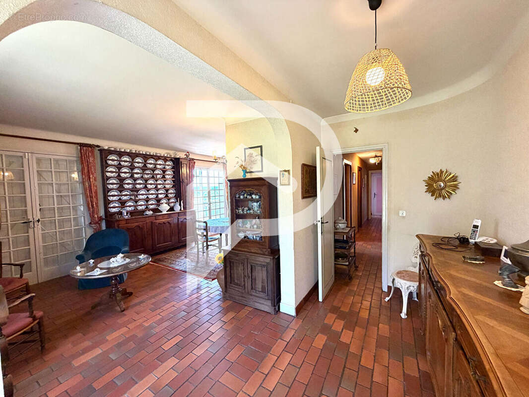 Maison à ARTIX