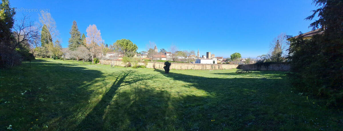 Maison à SAINT-CYR-AU-MONT-D'OR